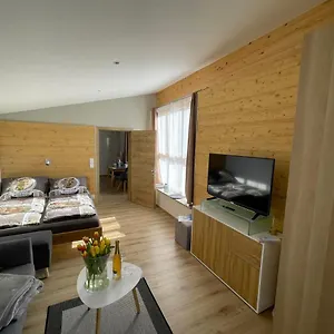 Römer Mit Sonniger Terrasse Apartment